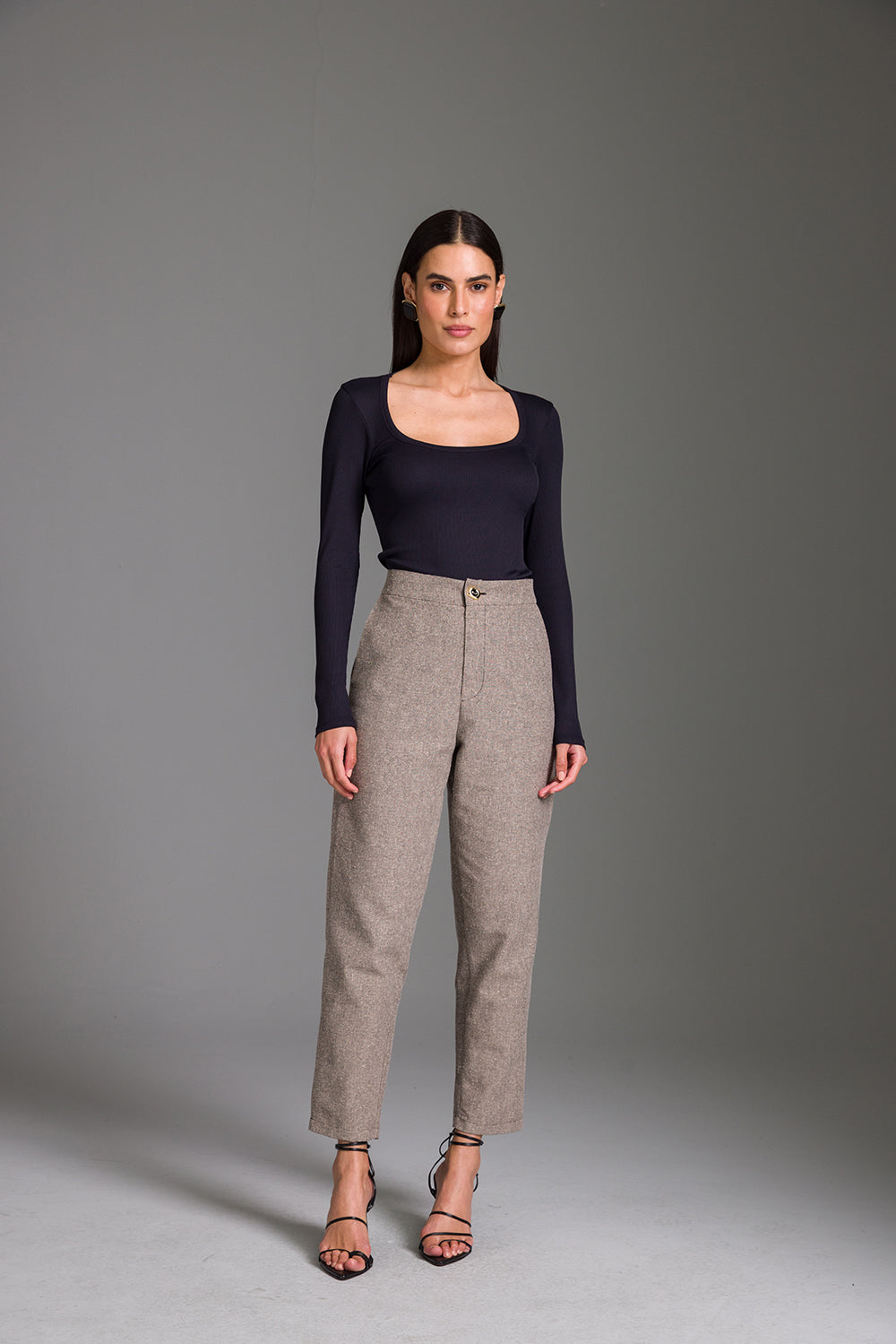Blusa Ajustada Lisa Decote U CHARRY