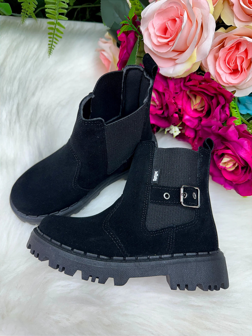 Bota Nilqi Mariana Preto Glamim