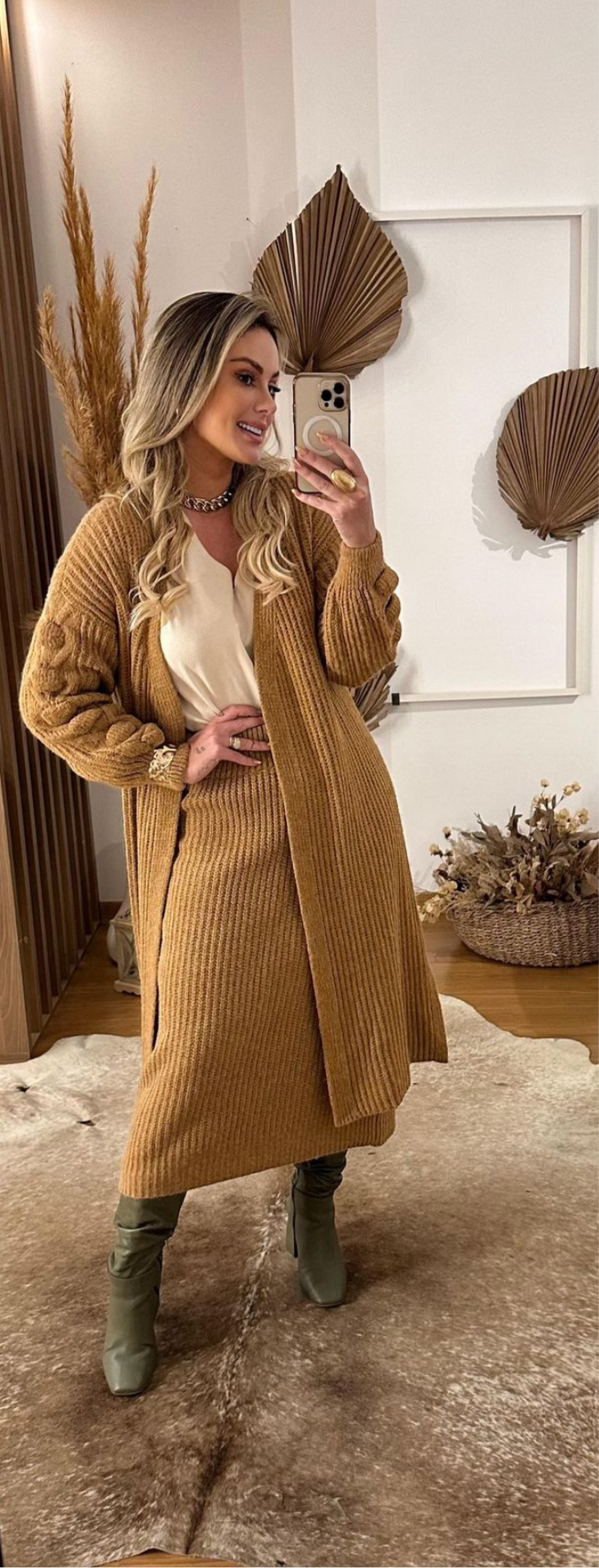 Casaco TRICOT Virginia - Ponto pipoca nas mangas - Caramelo- UNICO