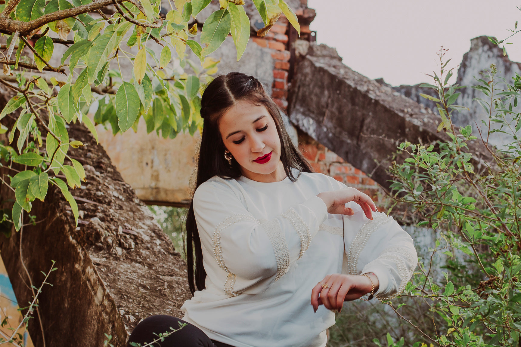 BLUSA MOLETOM MIkAELA COMO O SOL