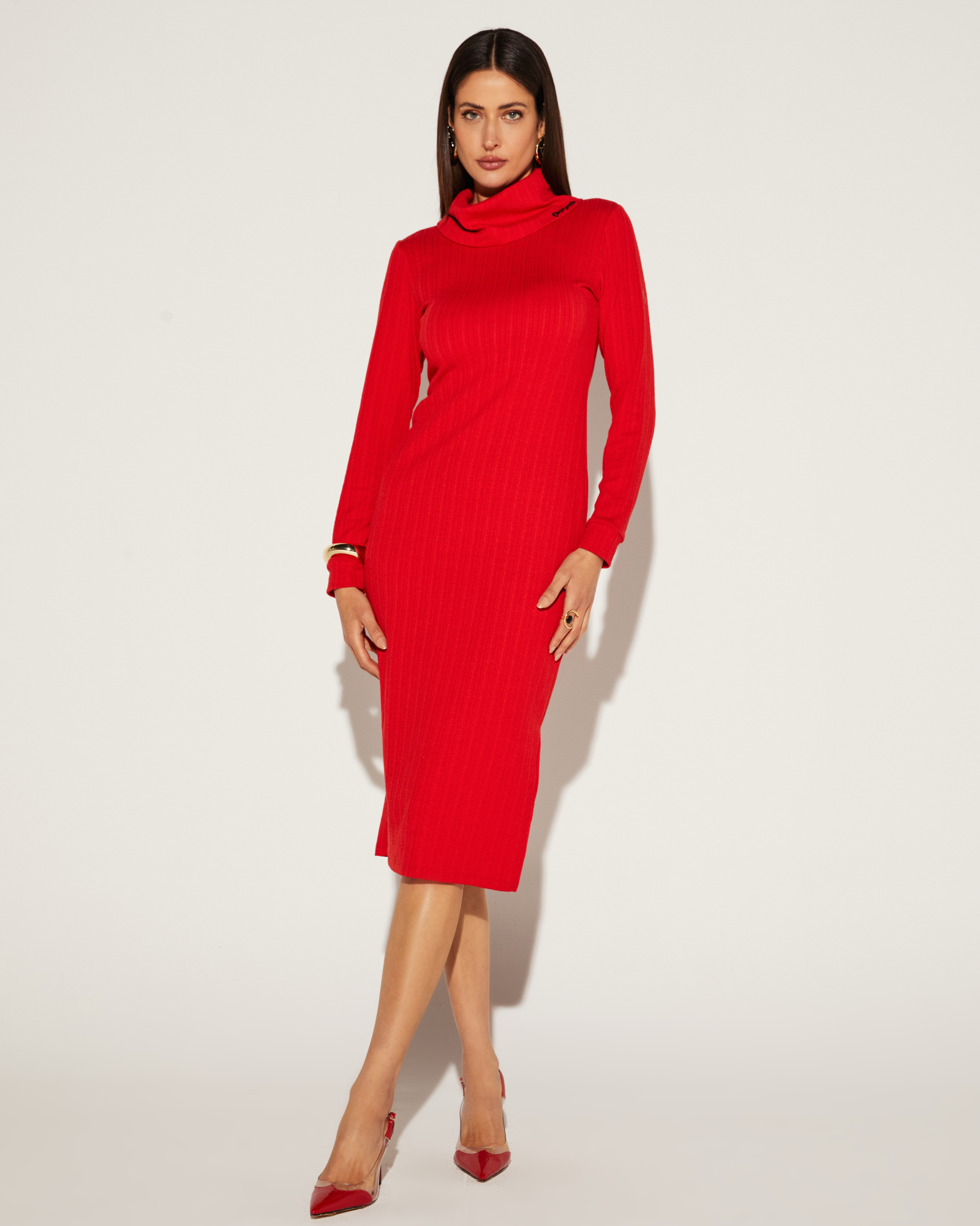 VESTIDO MIDI FEMININO COMFY ONCA PRETA