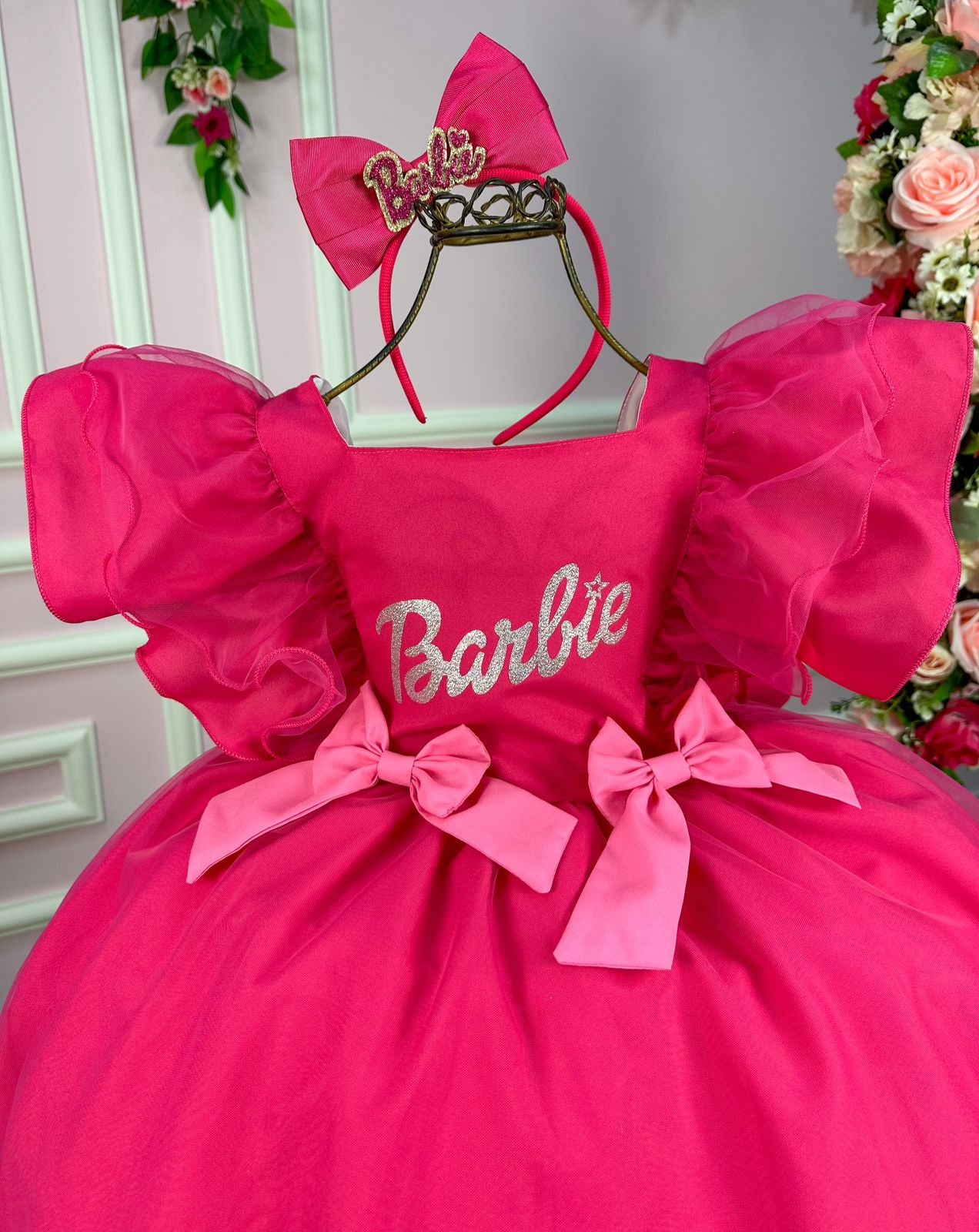 Vestido Princesa Belli Tematico Barbie Pink Babado Glamim