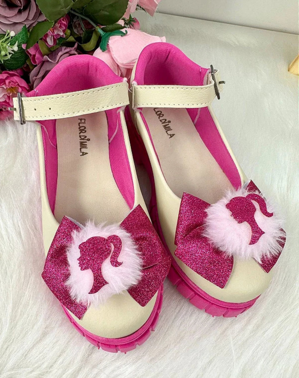 Sapatilha Mocassim Barbie Pom Pom