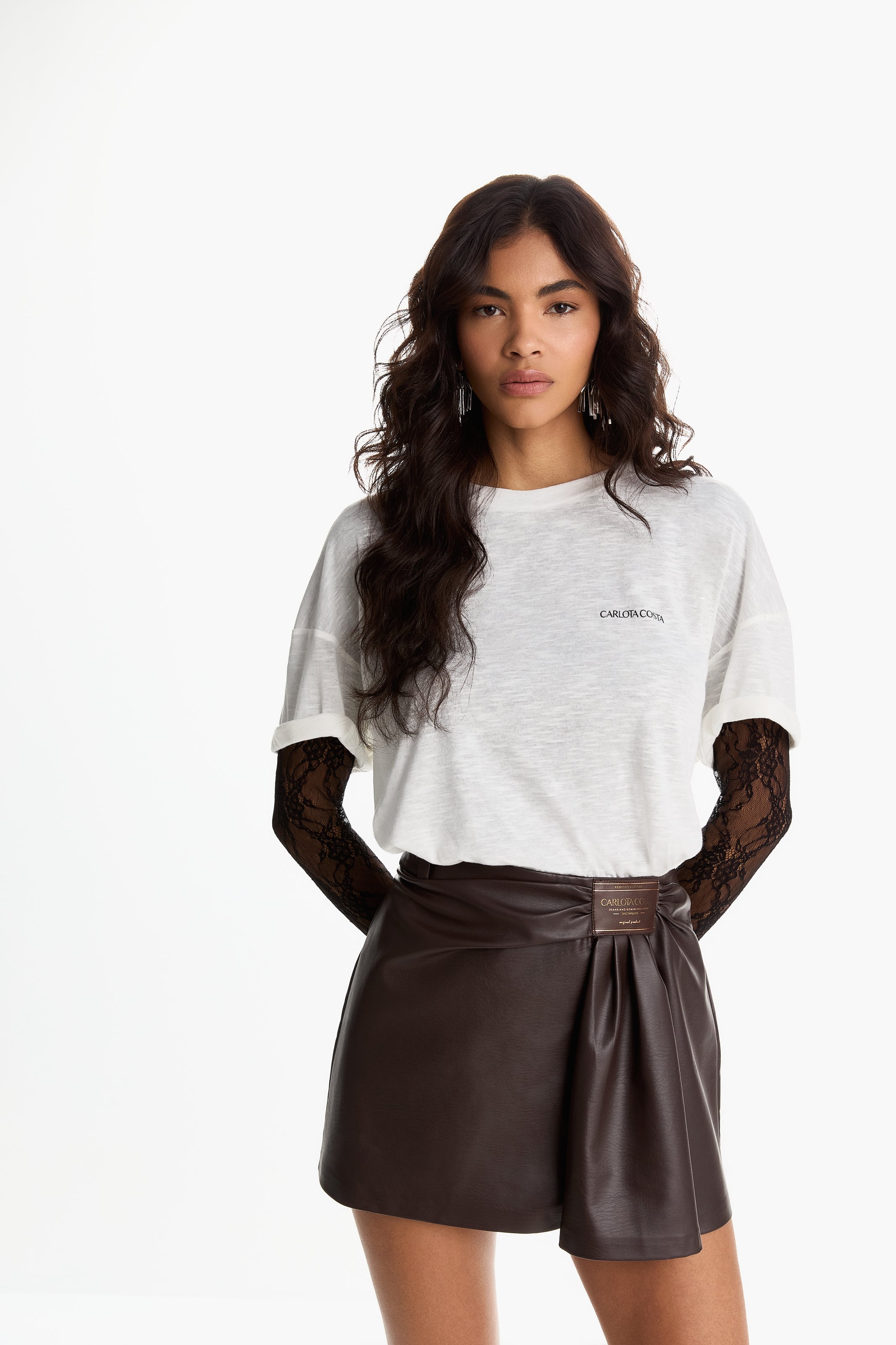 Blusa em renda  Carlota Costa