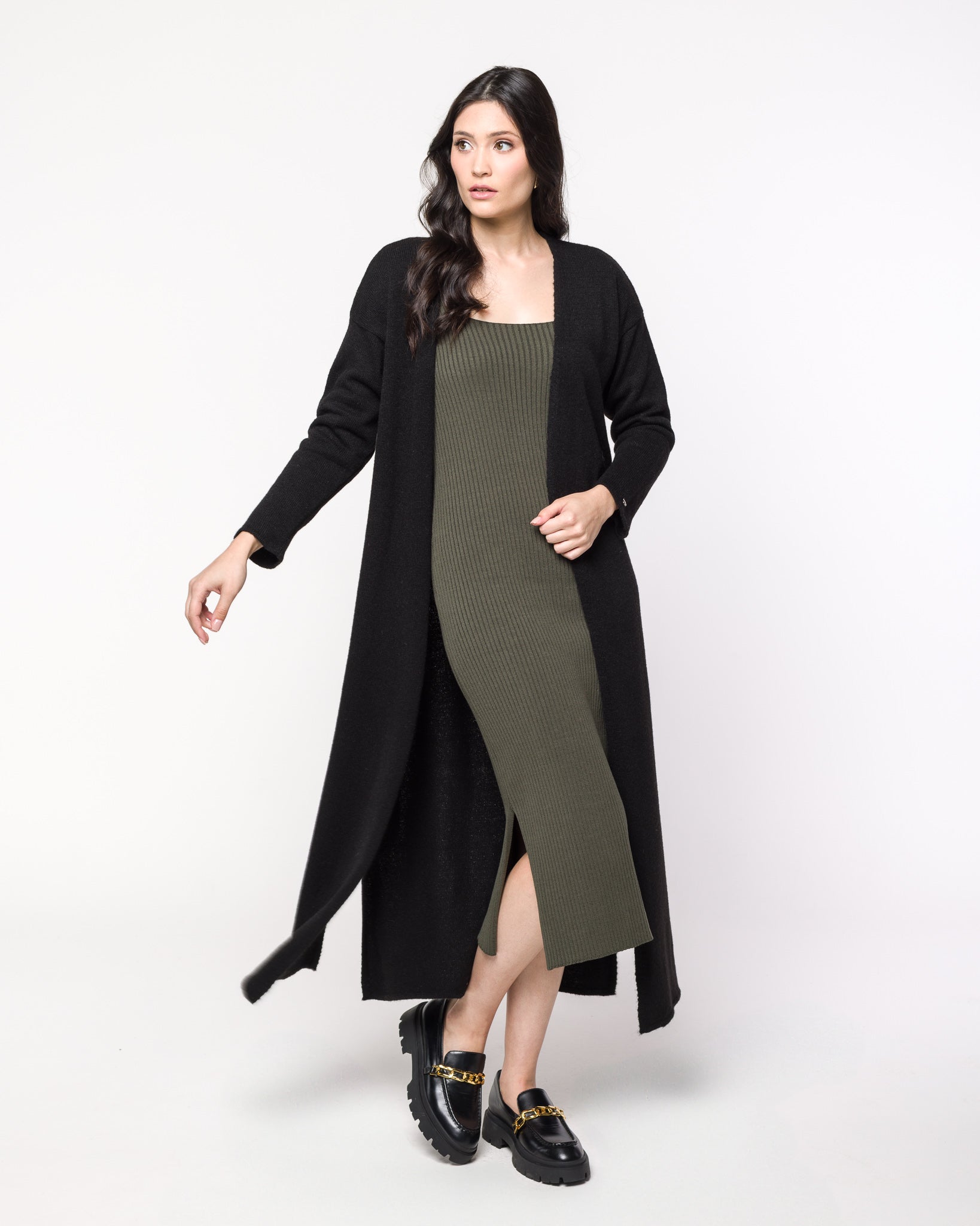 Vestido Tricot Canelado com Fenda Stella - RAYAR