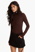 Blusa em gola alta  Carlota Costa
