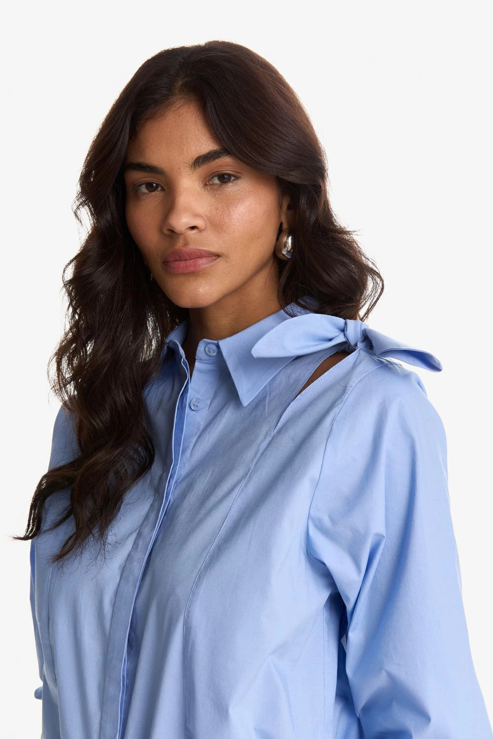 CAMISA COM LAÇO - CARLOTA COSTA