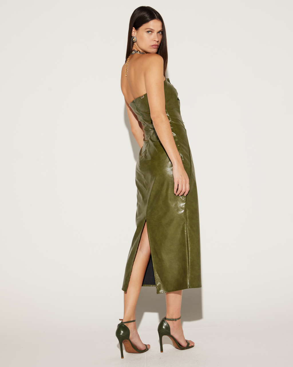 VESTIDO TOMARA QUE CAIA MIDI ONÇA PRETA COURO